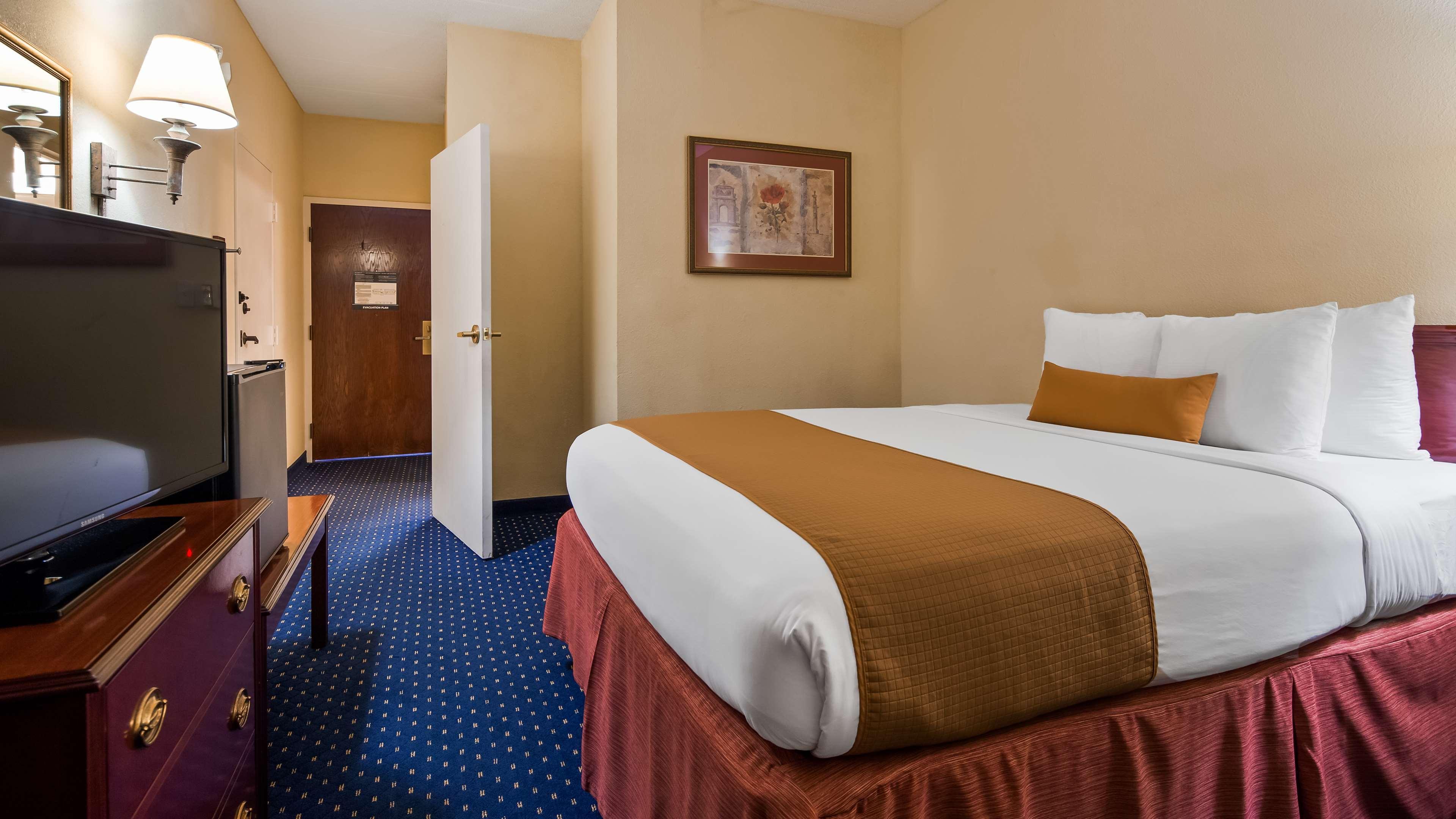 Best Western Plus North Odessa Inn & Suites Екстер'єр фото