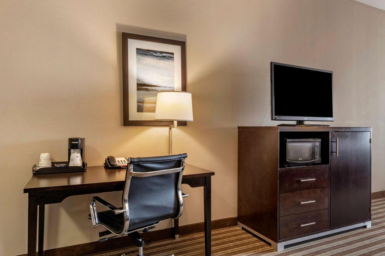 Best Western Plus North Odessa Inn & Suites Екстер'єр фото